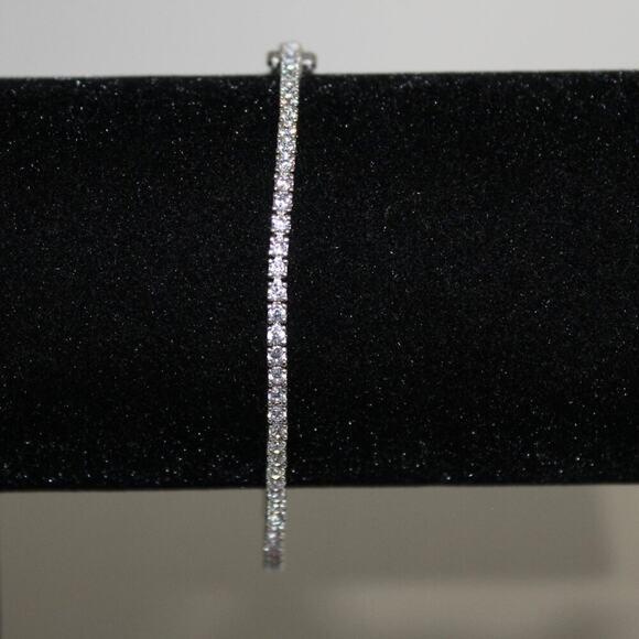 925 Sterling Silver Tennis Bracelet - Picture 3 of 9